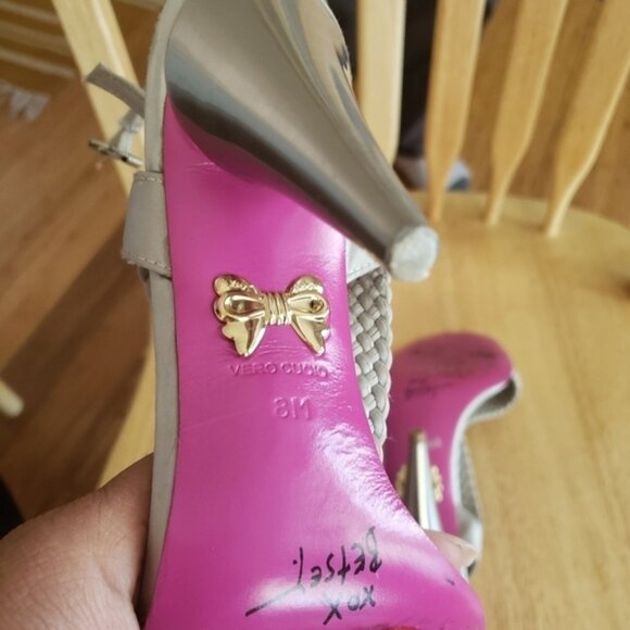 Betsy Johnson sandle leather bottom size 8 - Picture 6 of 7